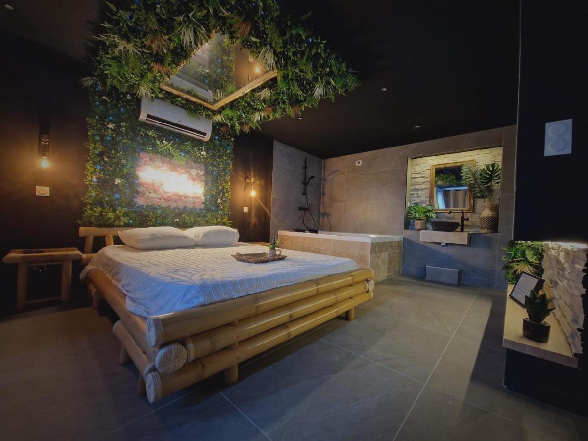 L'Experience Love Room Saint-Jean-Bonnefonds 外观 照片